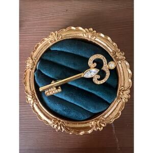 Vintage Napier Gold Tone Key Pin Brooch with Rhinestones